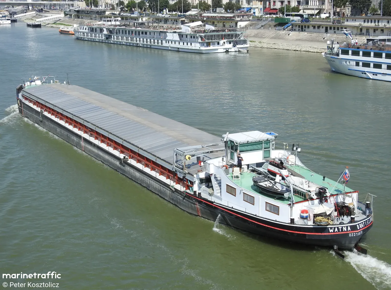 MS WATNA vessel photograph 2